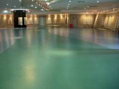 如何辨別徐州金剛砂耐磨地坪施工的質(zhì)量？